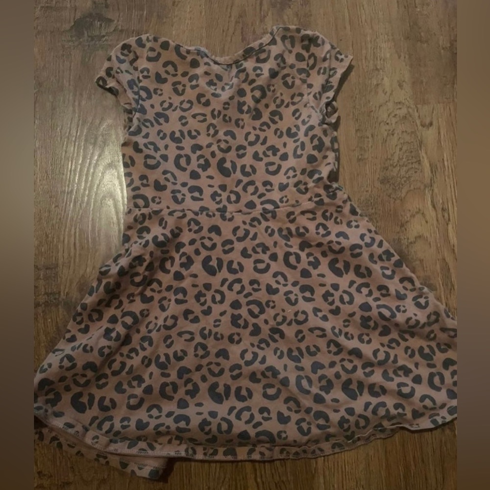 Girls cat & jack cheetah dress 4/5